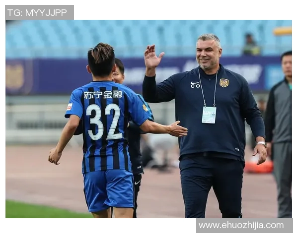 2017年申花与苏宁激战回顾：一场令人难忘的中超对决与精彩瞬间