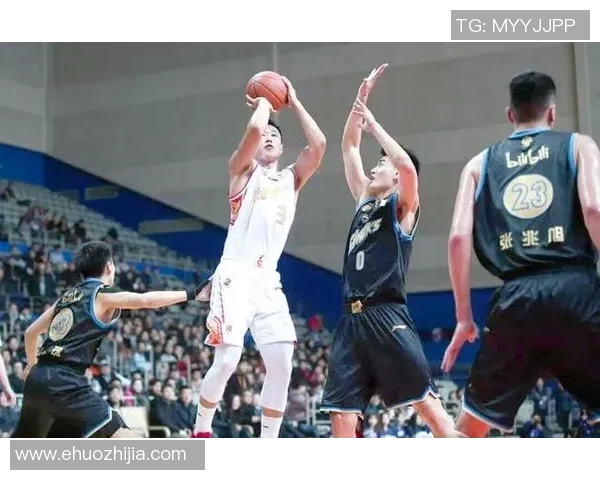 上海与深圳CBA激战回顾精彩瞬间视频分享与分析