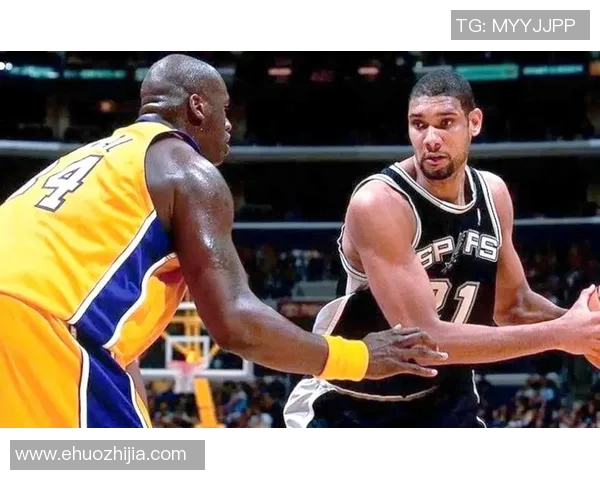 奥尼尔与邓肯巅峰对决精彩集锦解析篮球传奇的荣耀与对抗 奥尼尔与邓肯巅峰对决精彩集锦解析篮球传奇的荣耀与对抗