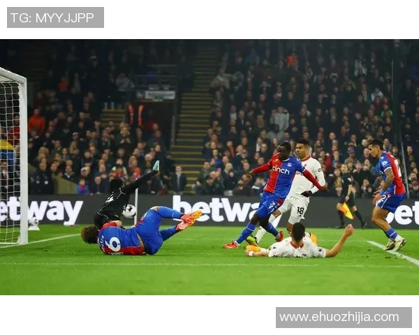 曼城与曼联最新对决战况分析及精彩瞬间回顾