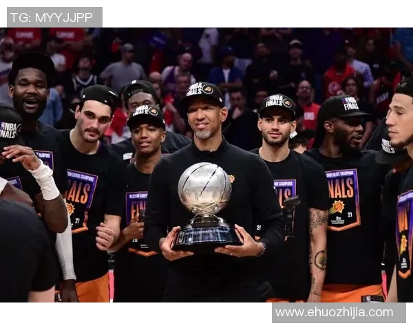 德文布克领衔太阳队冲击总冠军的决心与挑战 德文布克领衔太阳队冲击总冠军的决心与挑战