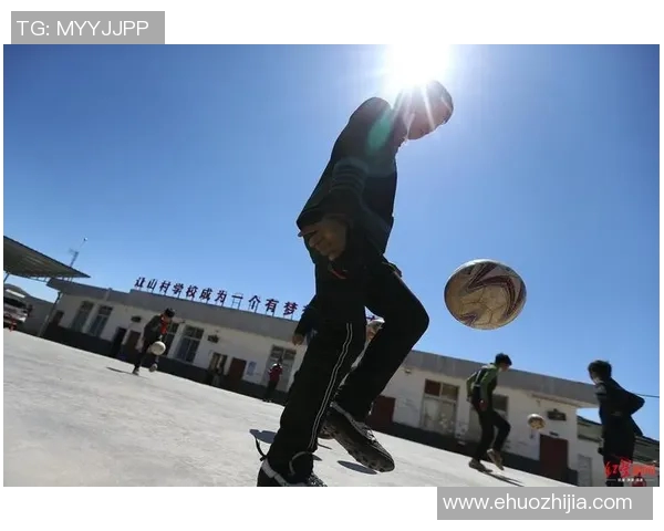 昭平篮球明星的崛起与梦想：从地方小将到全国赛场的辉煌历程